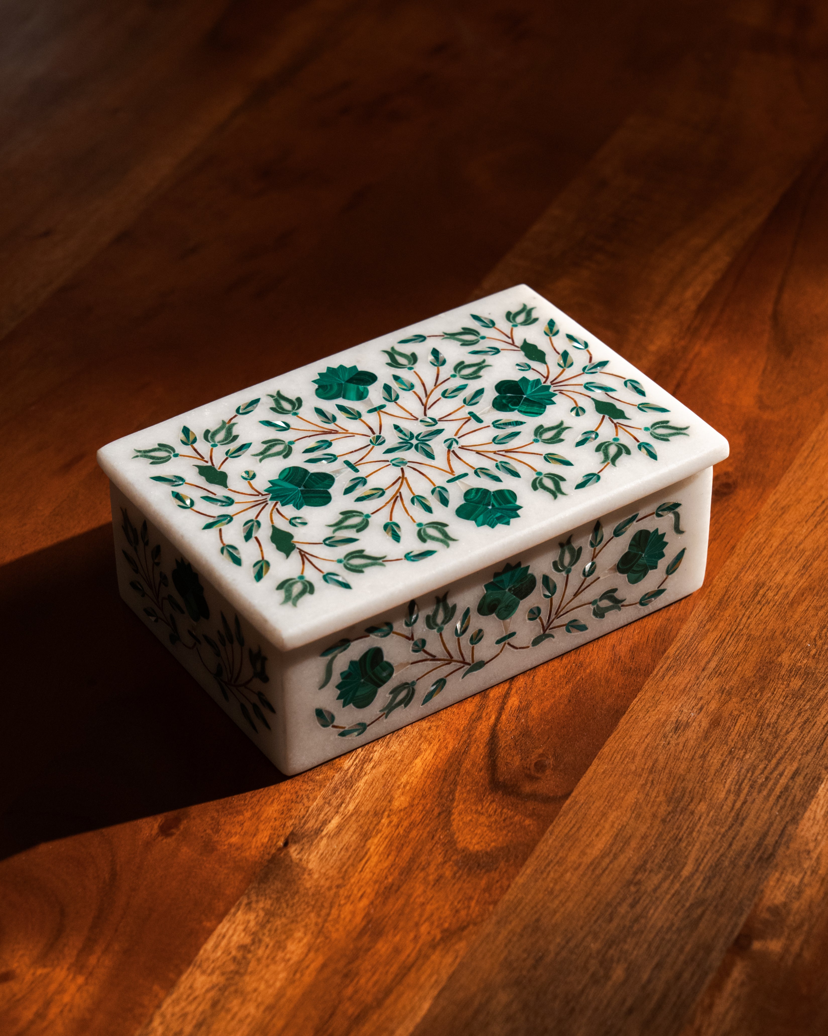 Buy Malachite & White Mother of Pearl Inlay Box | Sangemar